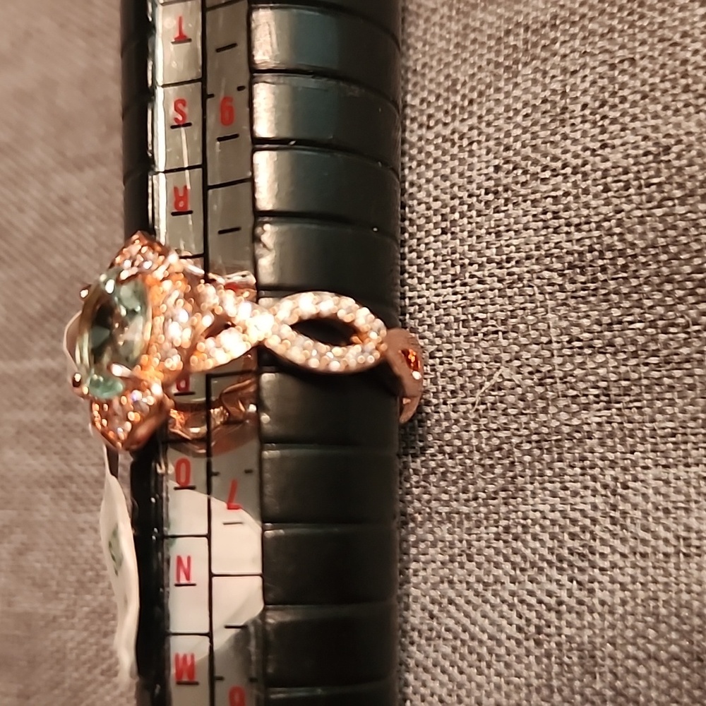 Bomb Party Ring - Picture 4 of 7